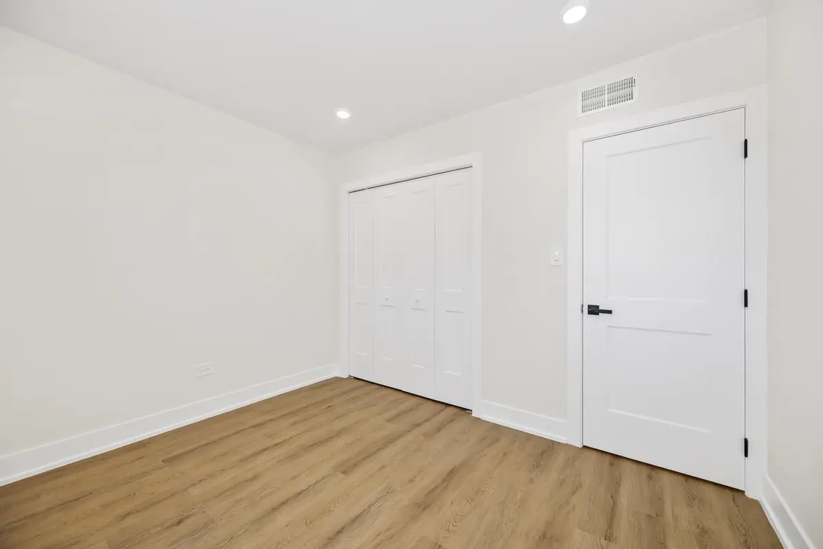 10217 Dearlove Road