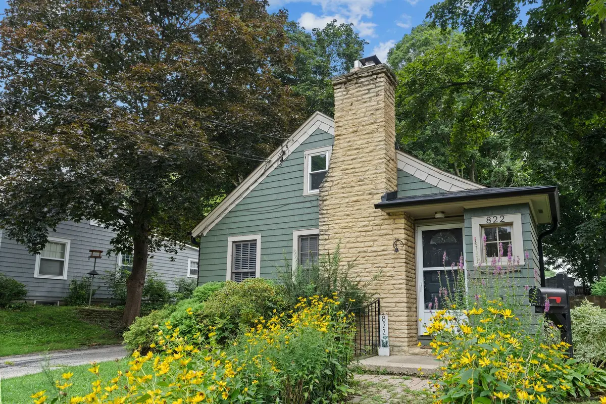 822 N Madison Street
