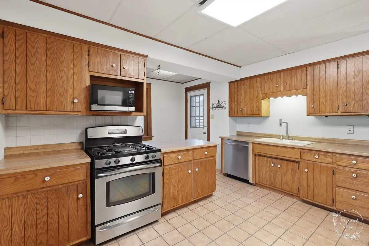 3539 N Vincennes Trail