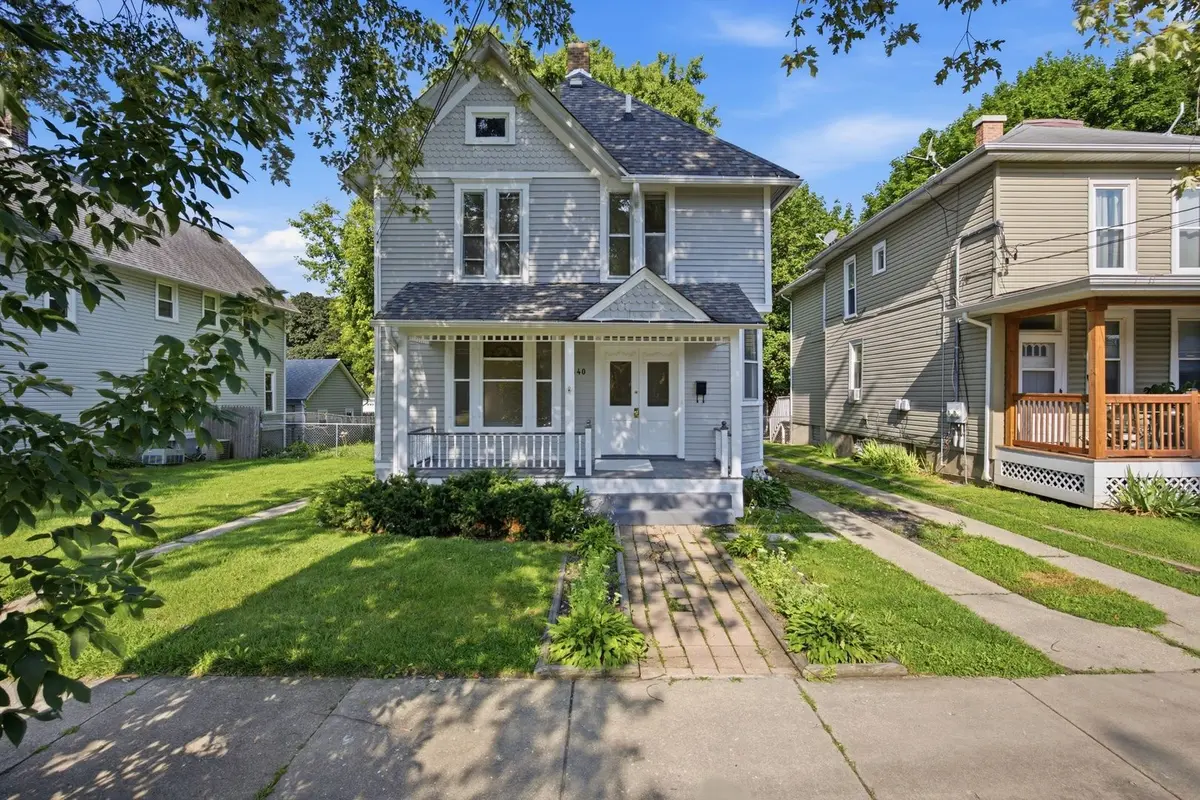 340 Moseley Street