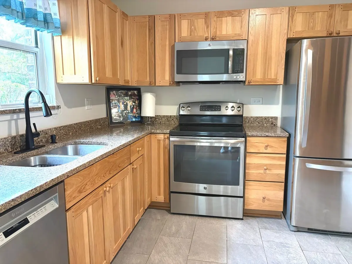 140 W Golf Road