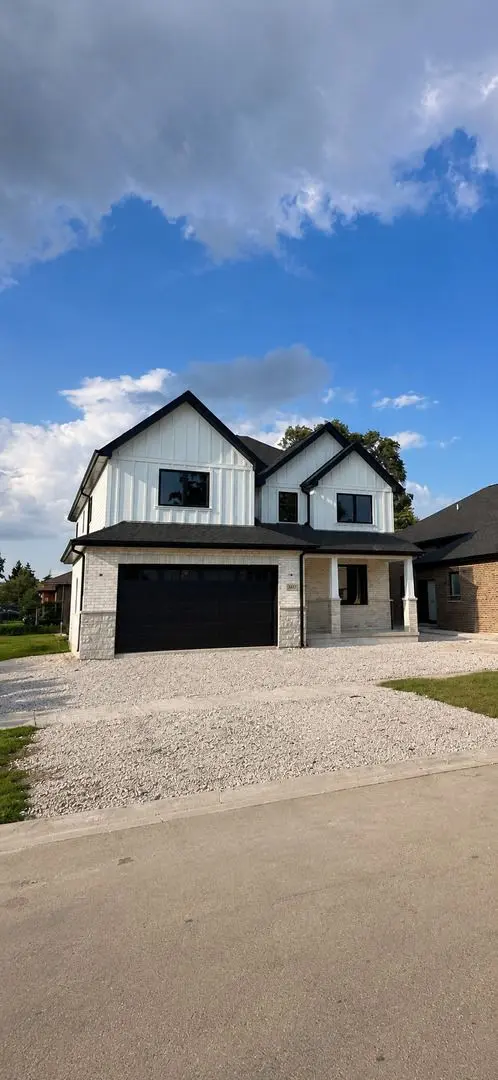6558 W 85th Street