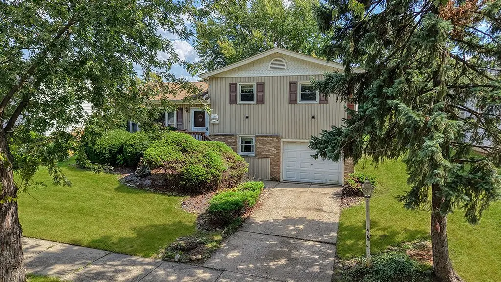 5809 Orange Lane