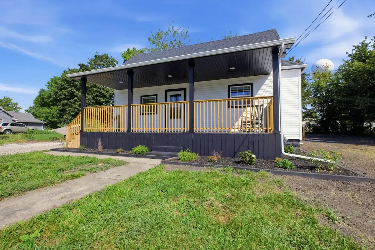 609 W Green Street