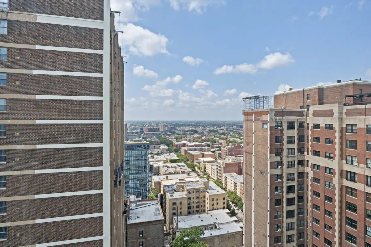 3200 N Lake Shore Drive