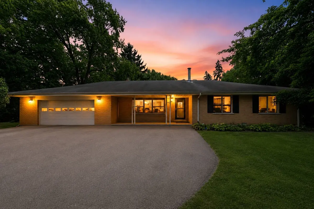 2215 Palatine Road