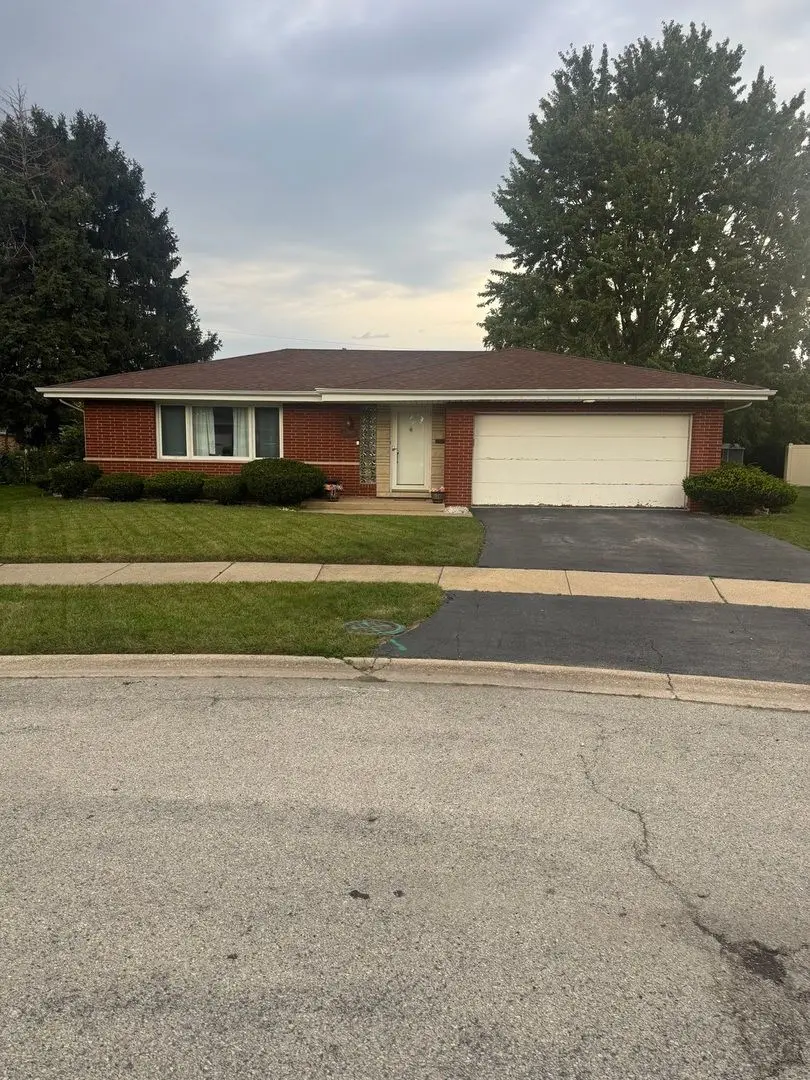 16535 Maple Court