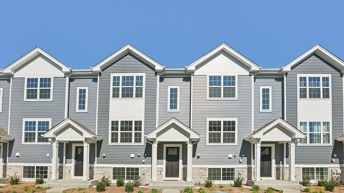 1383 Oakfield Lane