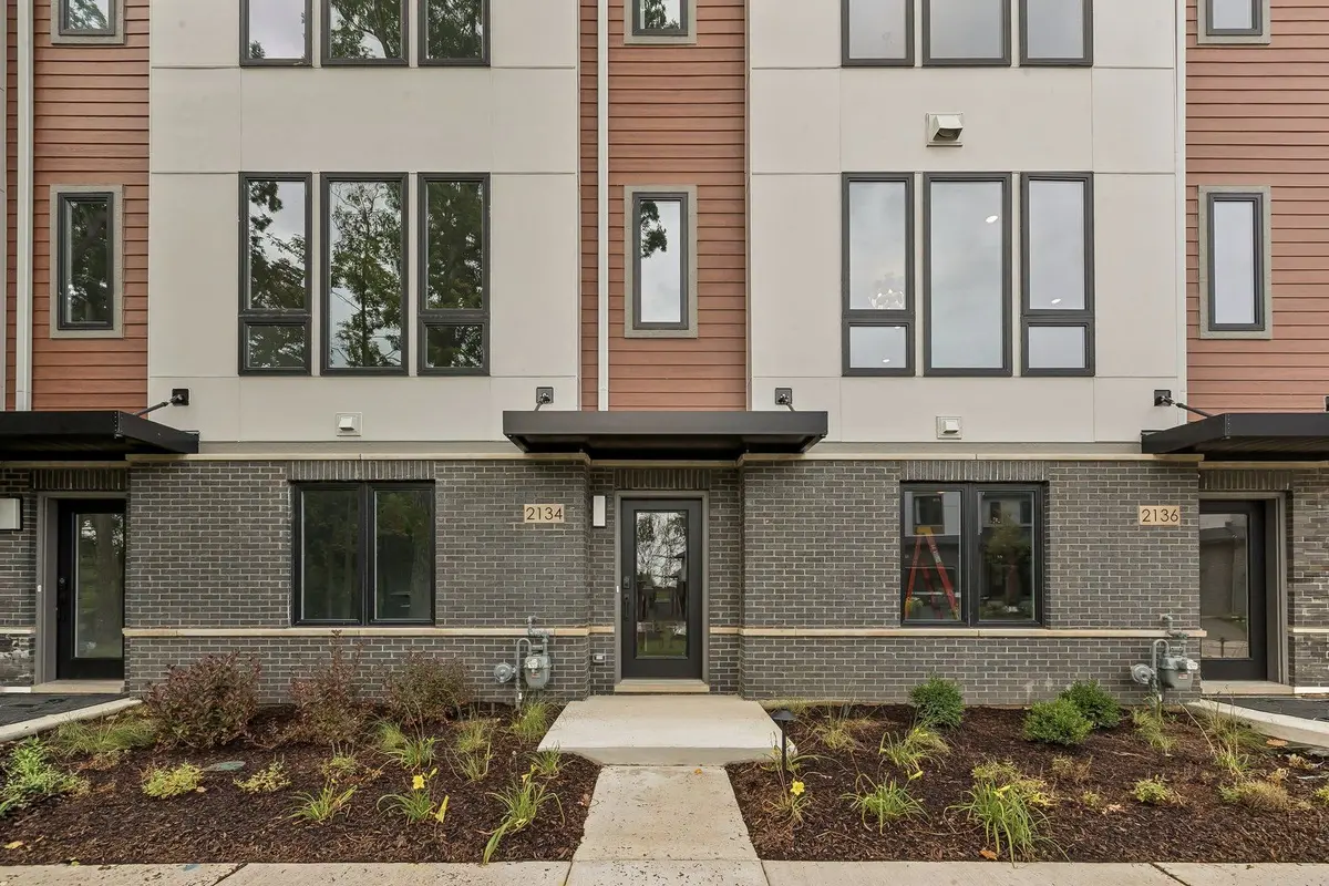 2118 Iron Ridge Lane