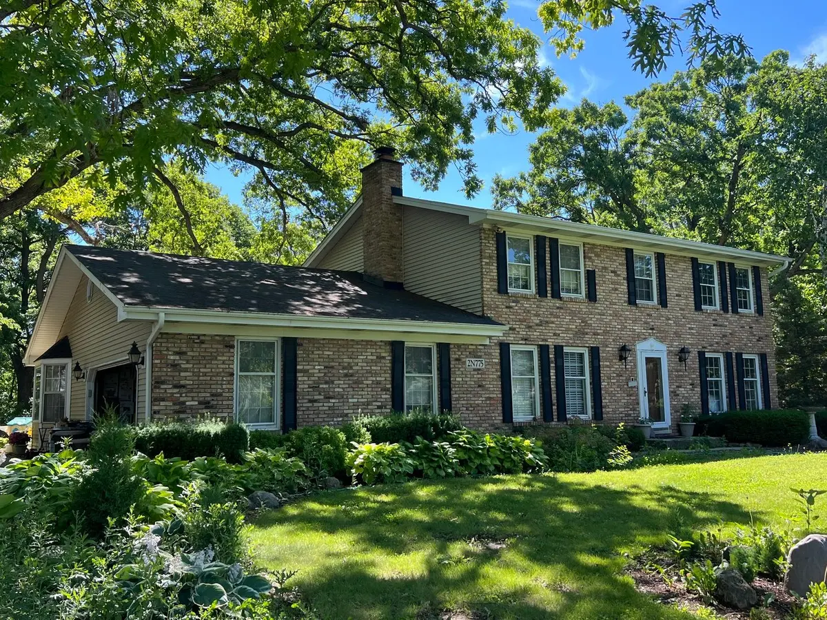 2N775 Wayne Oaks Lane