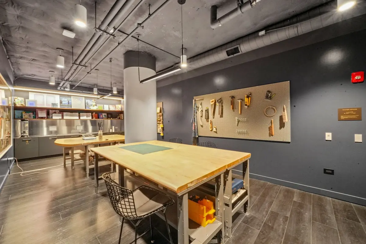 211 N Harbor Drive