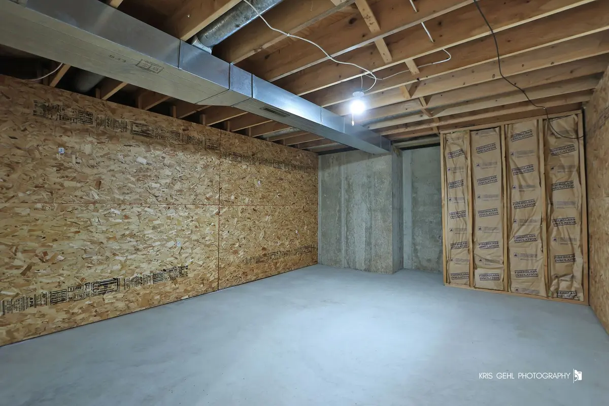4713 Crystal Trail