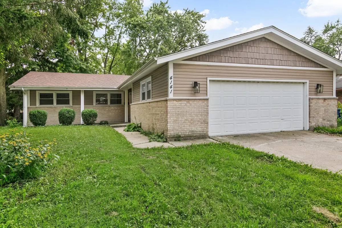 4141 Applewood Lane