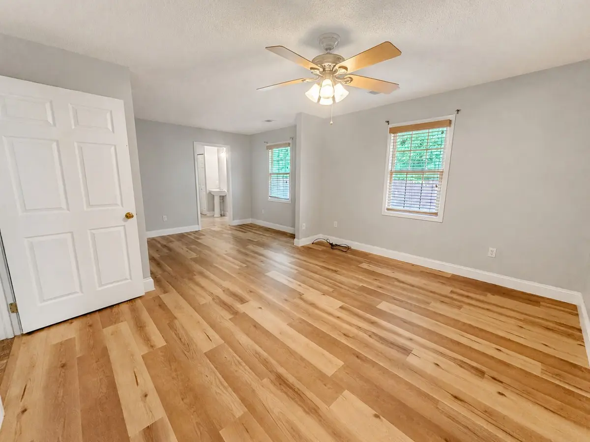 2805 Juniper Drive