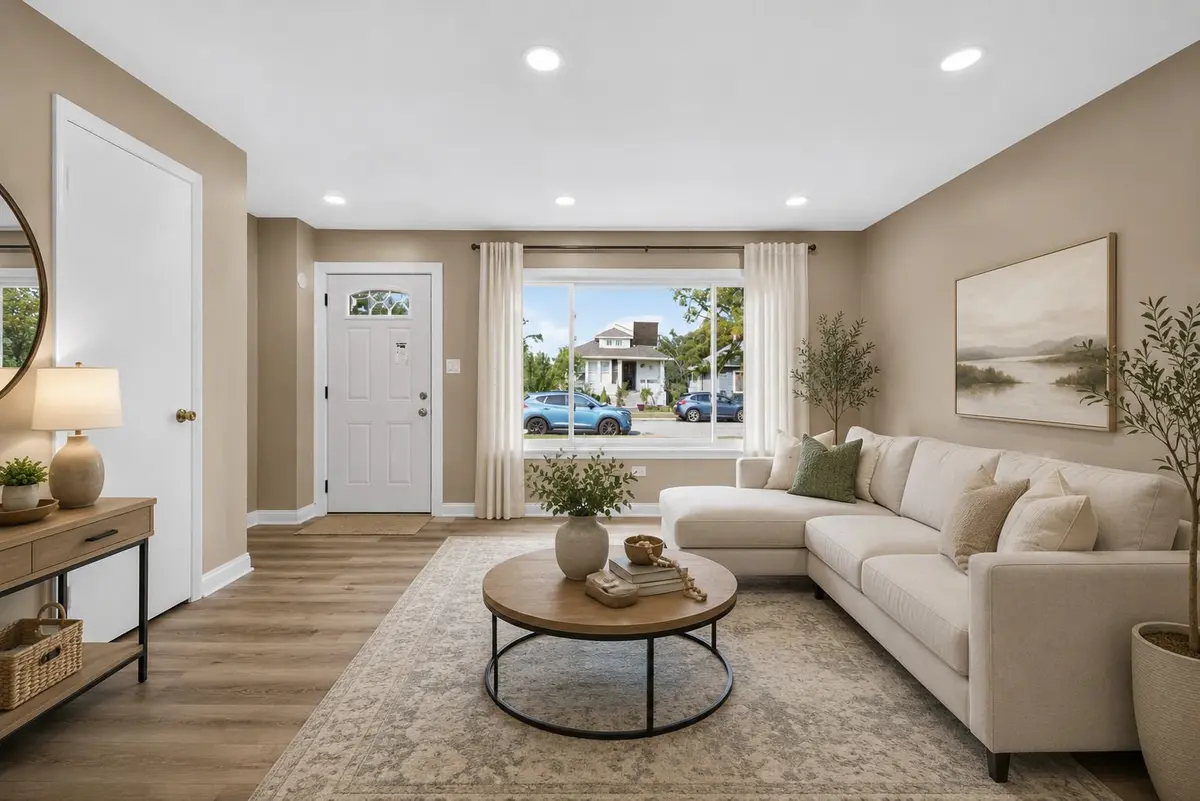 17089 Crane Avenue