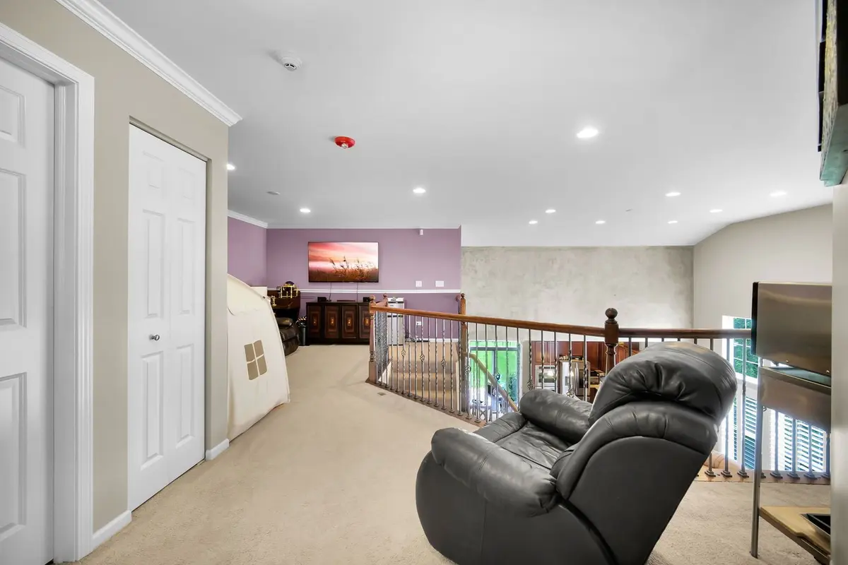 1031 Ravendale Court