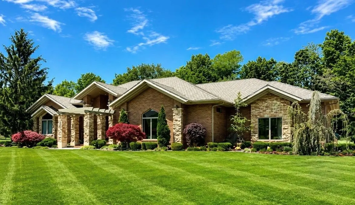 #2 Kingridge Drive