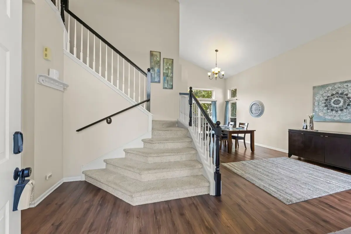 1034 Stephen Court