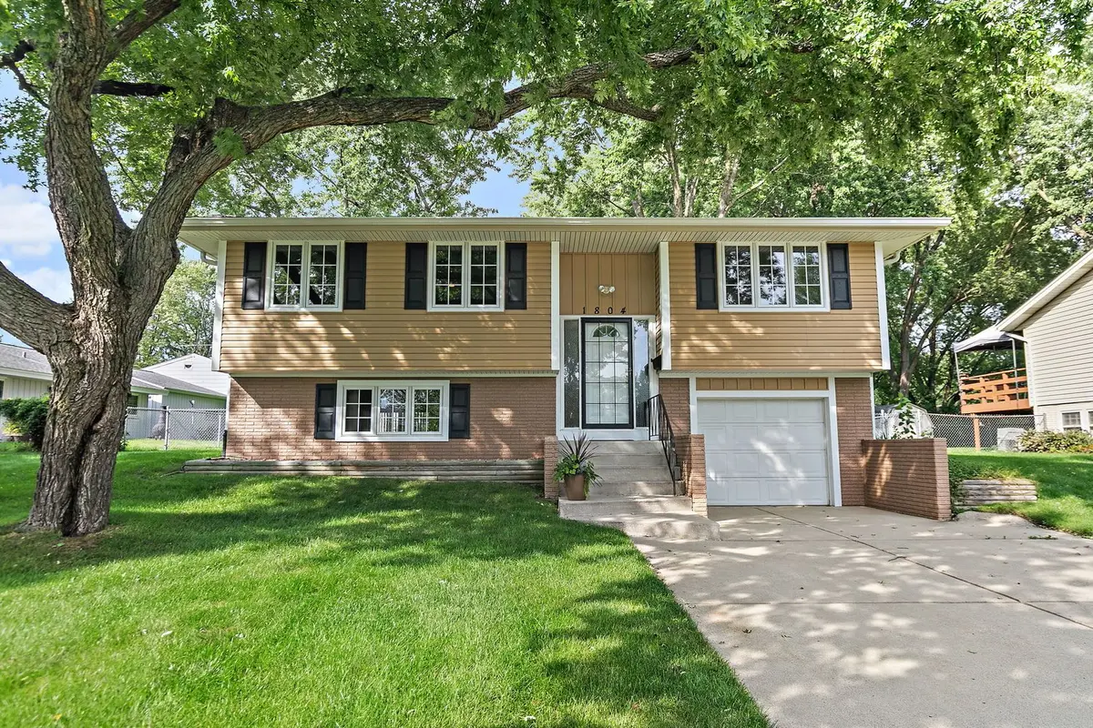 1804 Syracuse Lane