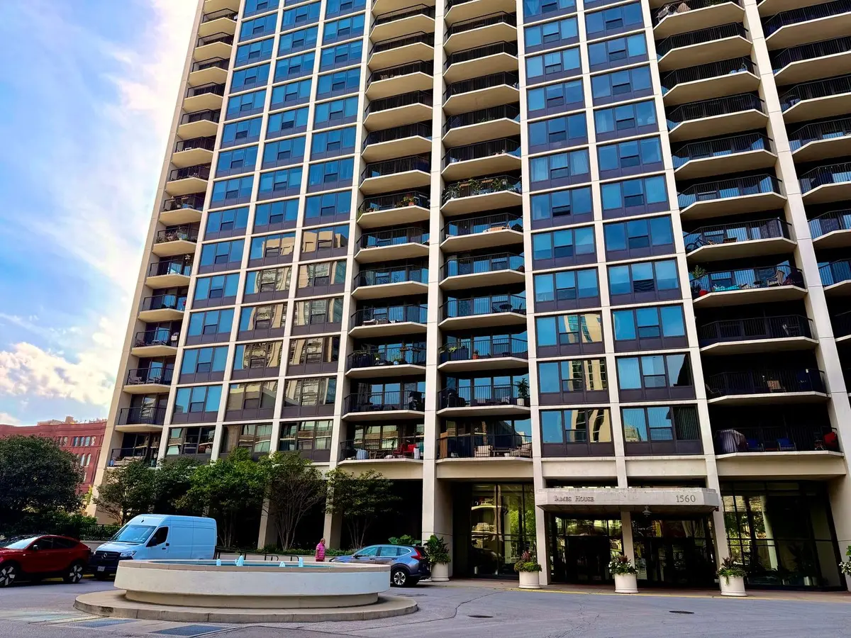 1560 N Sandburg Terrace