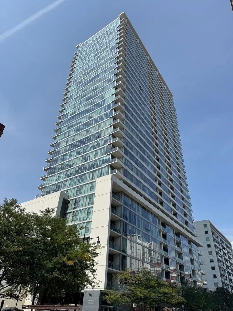 1720 S Michigan Avenue