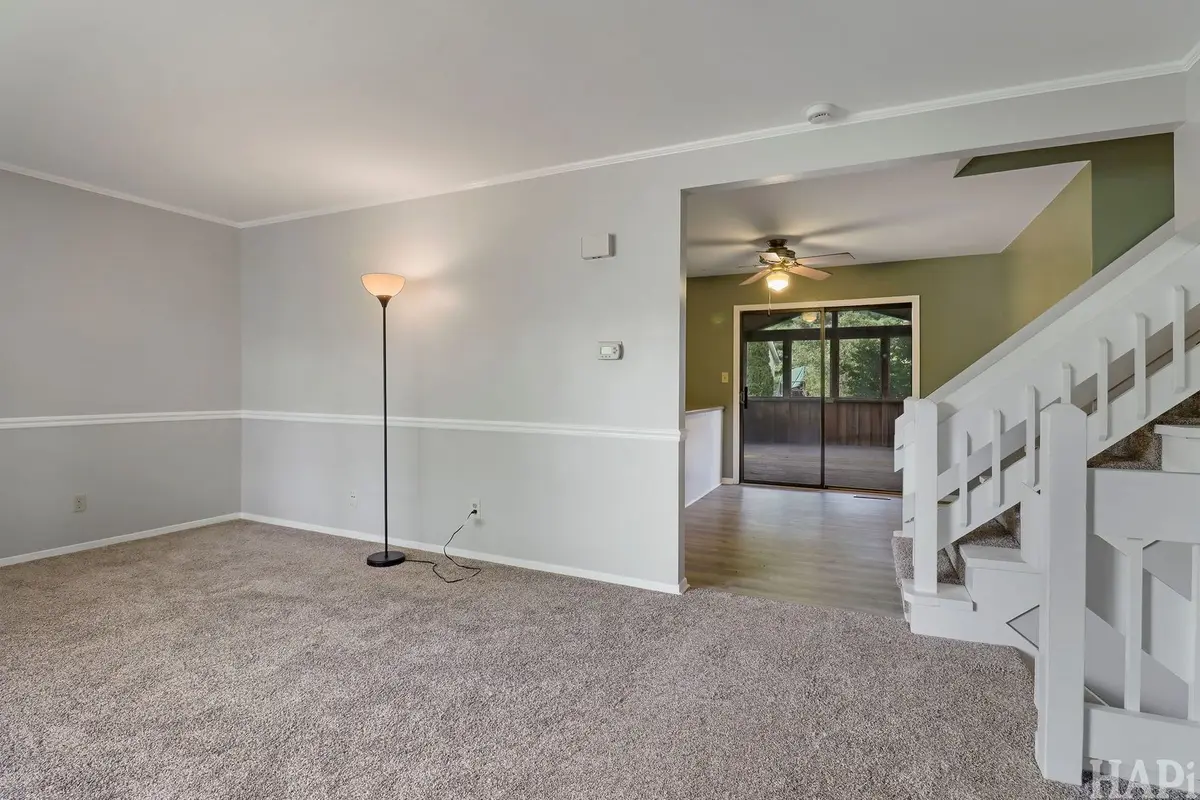 5014 W Greenbrier Drive