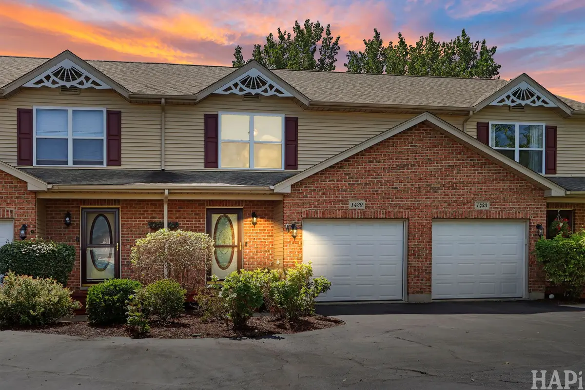 1429 Rhett Place
