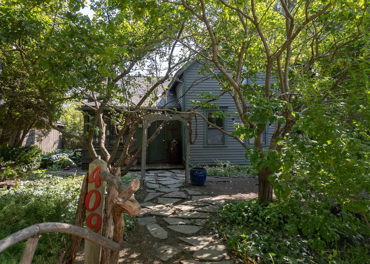409 N Erickson Street