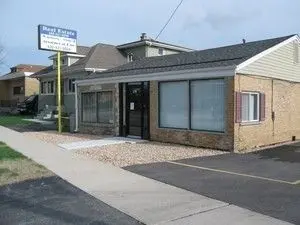 138 W Irving Park Road
