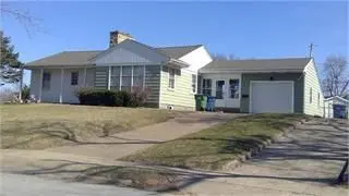 1403 Grandview Drive