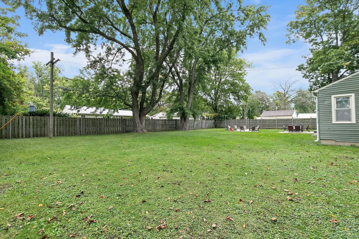 9020 Shady Lane
