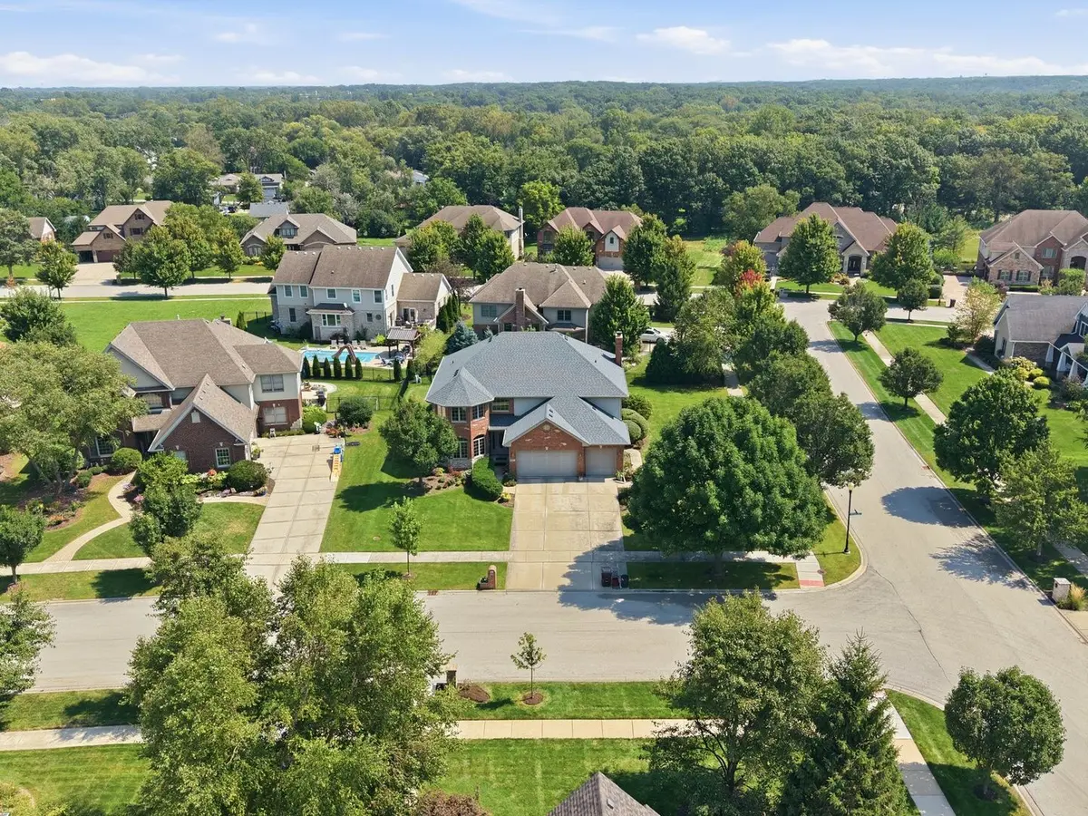 20015 Red Oak Drive
