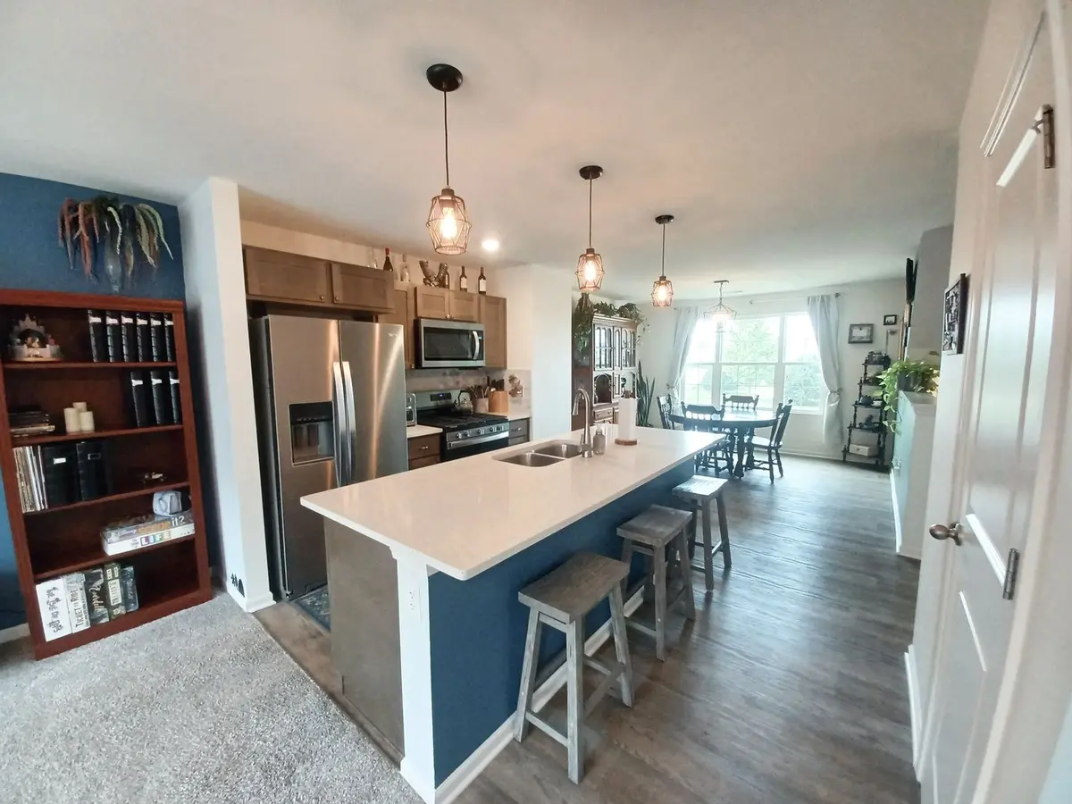 2231 Sassafras Way