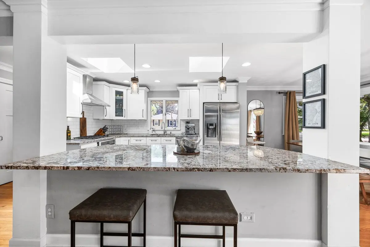 1024 Catalpa Lane
