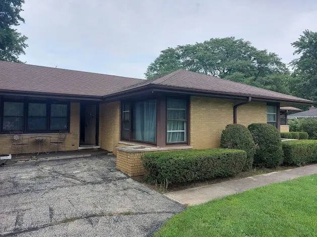 406 W Marion Street W