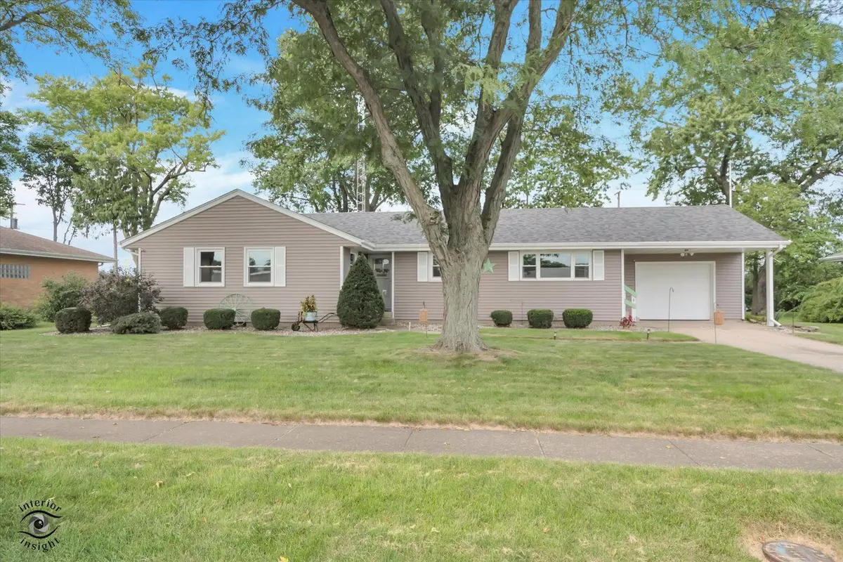 365 N Elm Street