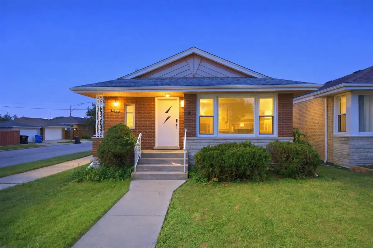 3798 W 76th Place