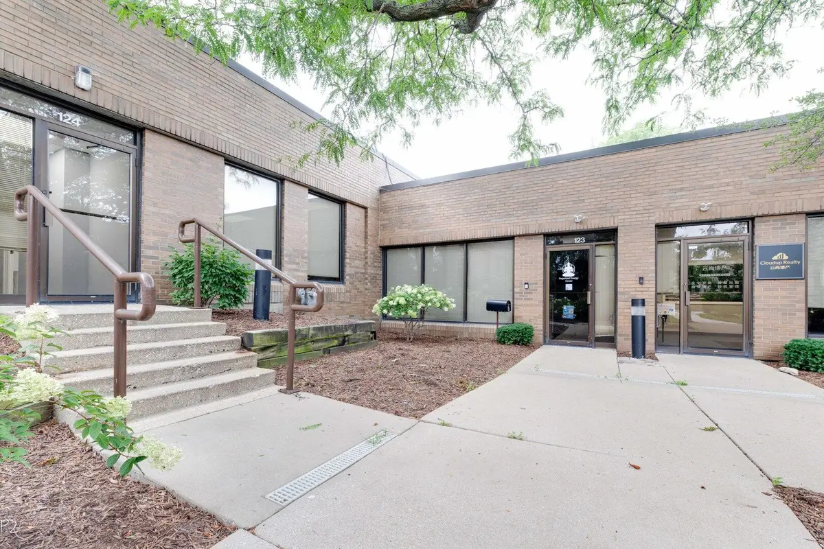 4260 Westbrook Drive