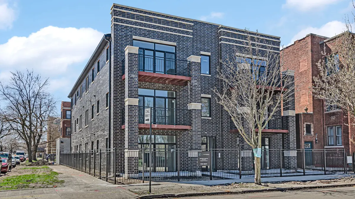 6343 S Drexel Avenue