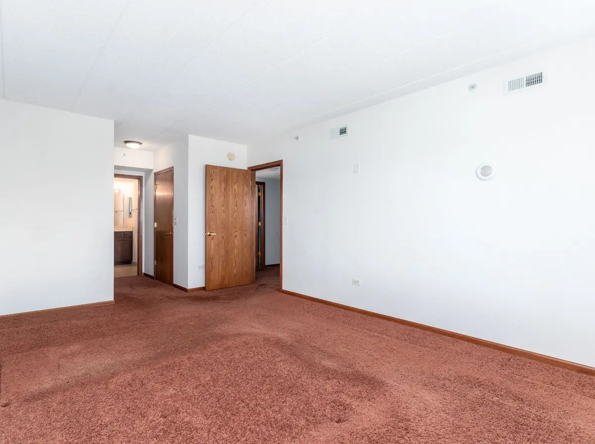 2030 Saint Regis Drive