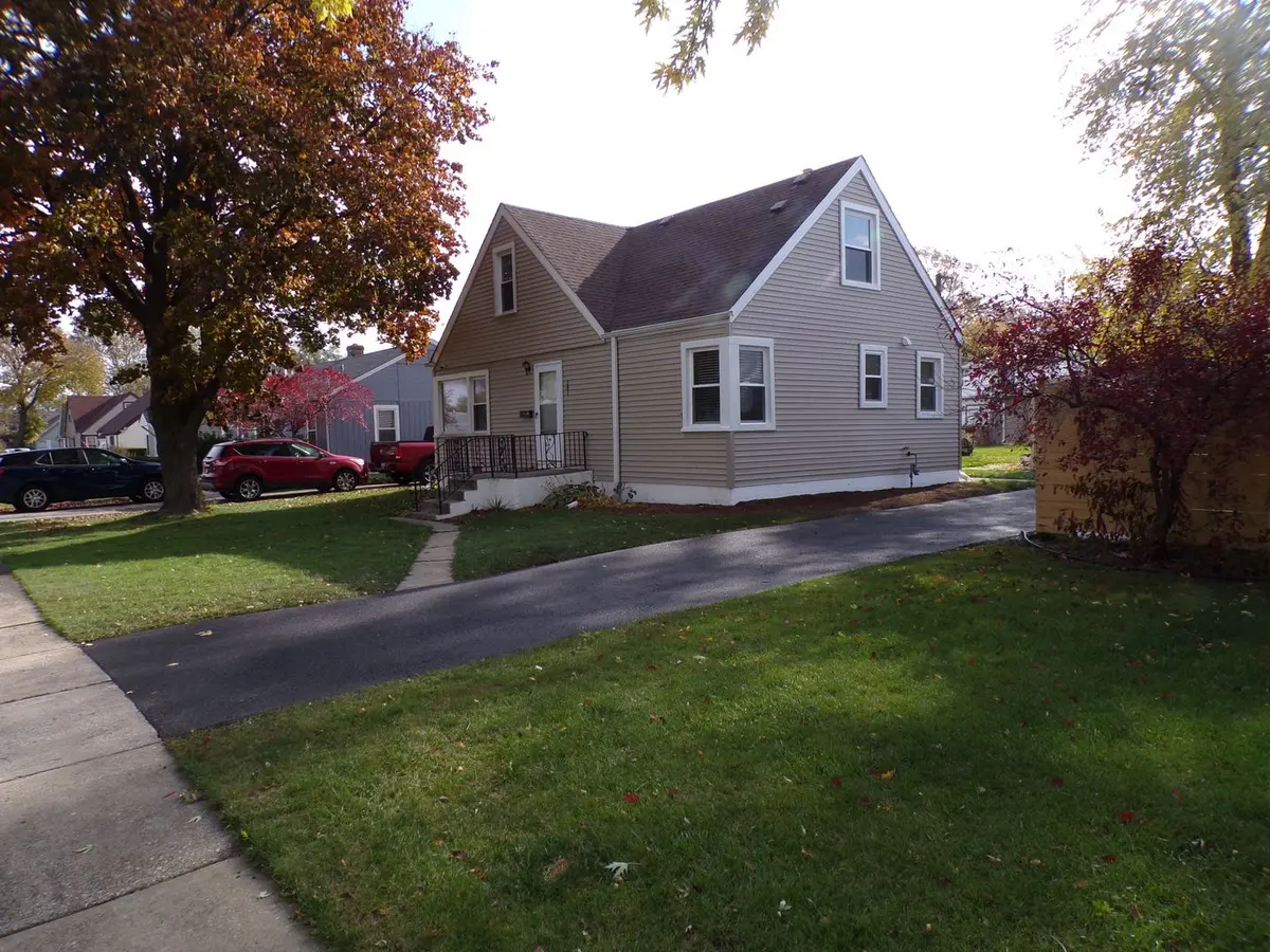 161 W Franklin Drive