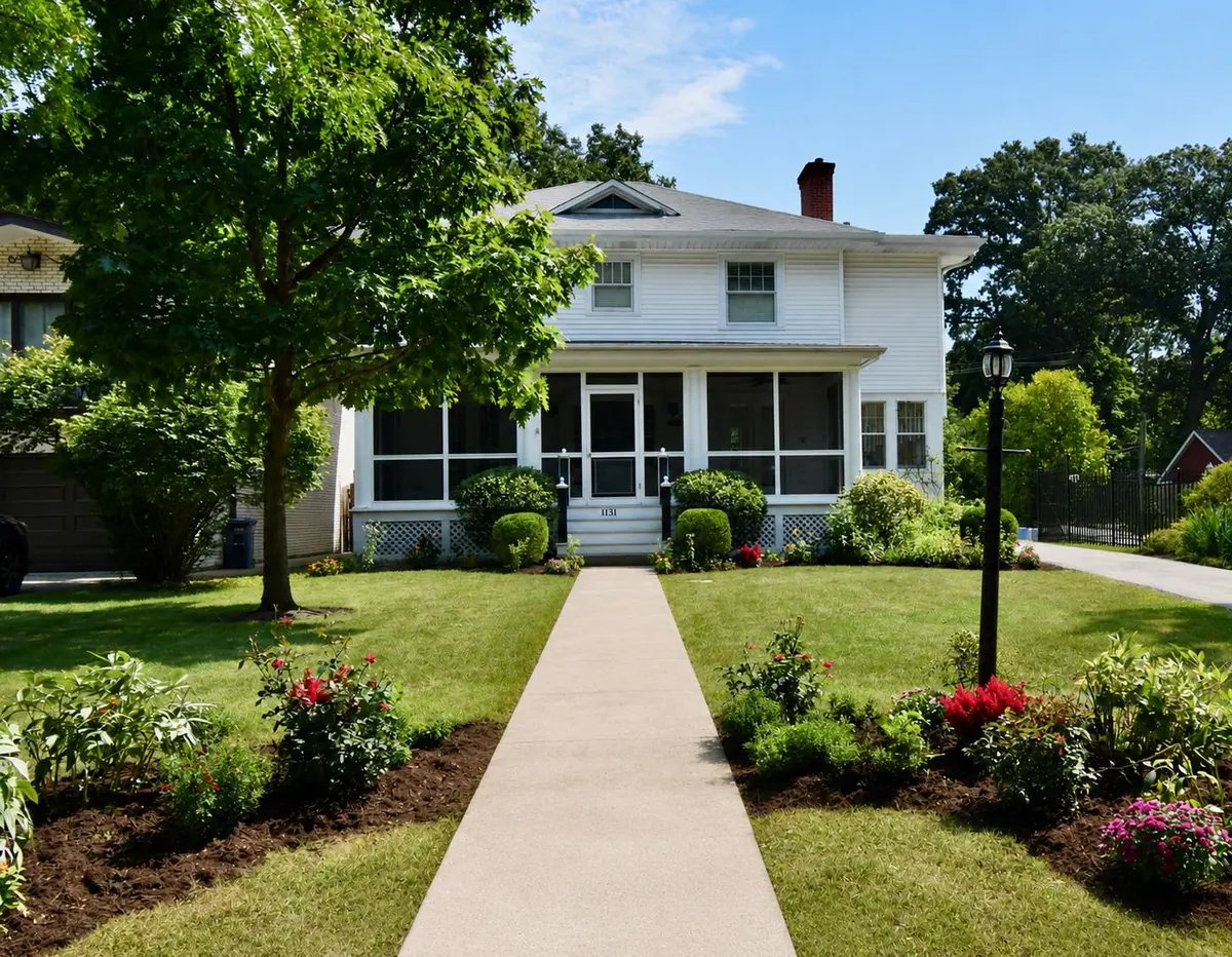 1131 Thatcher Avenue