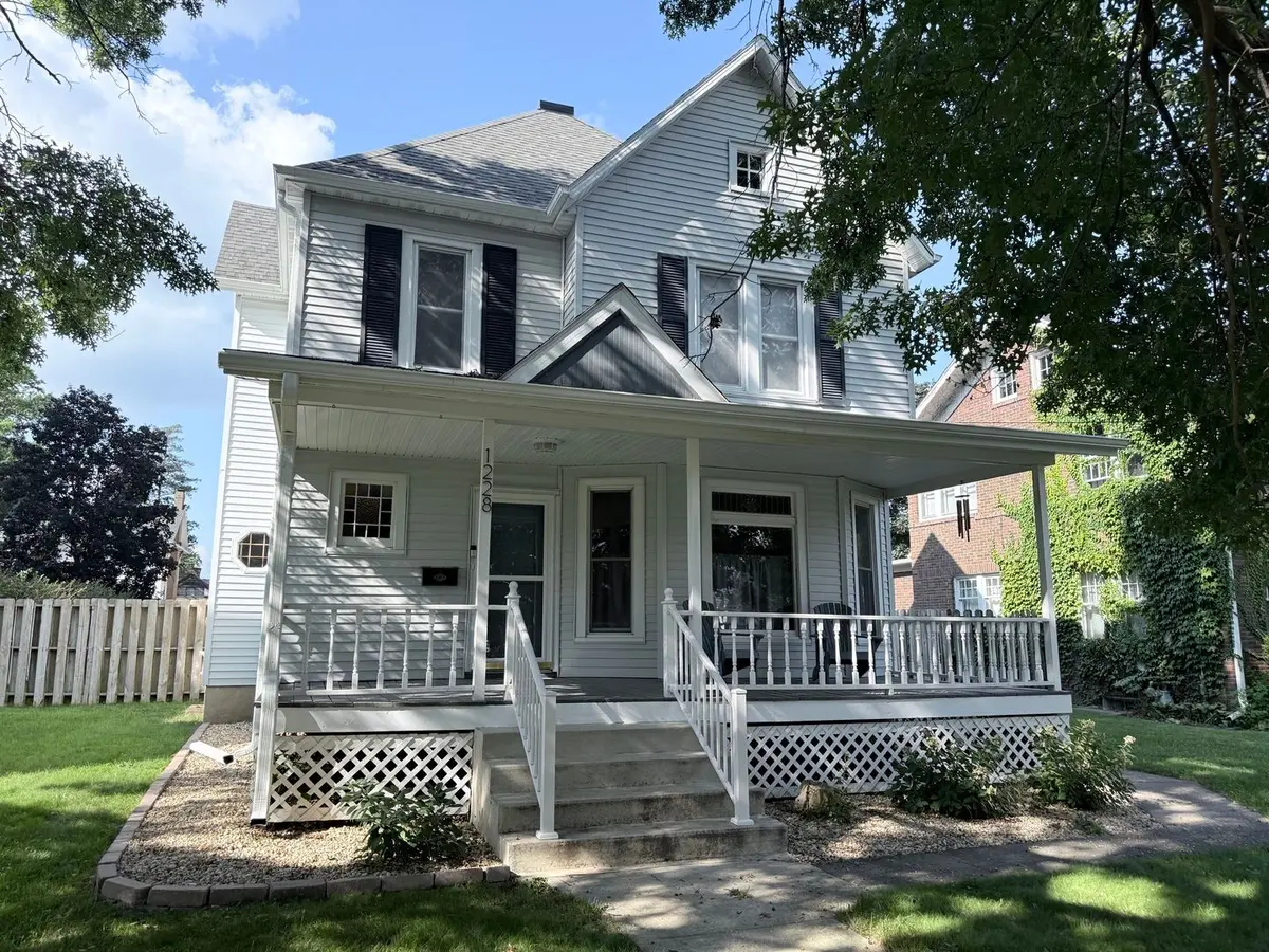 1228 W Lincoln Boulevard