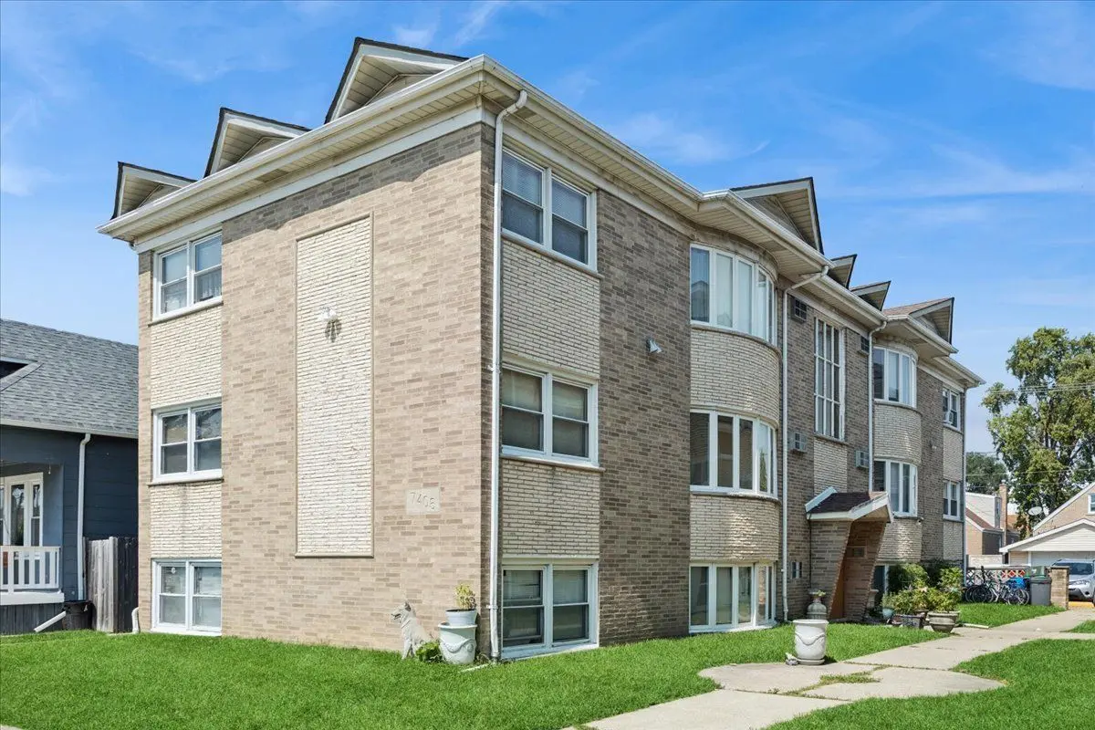 7408 W 58th Street
