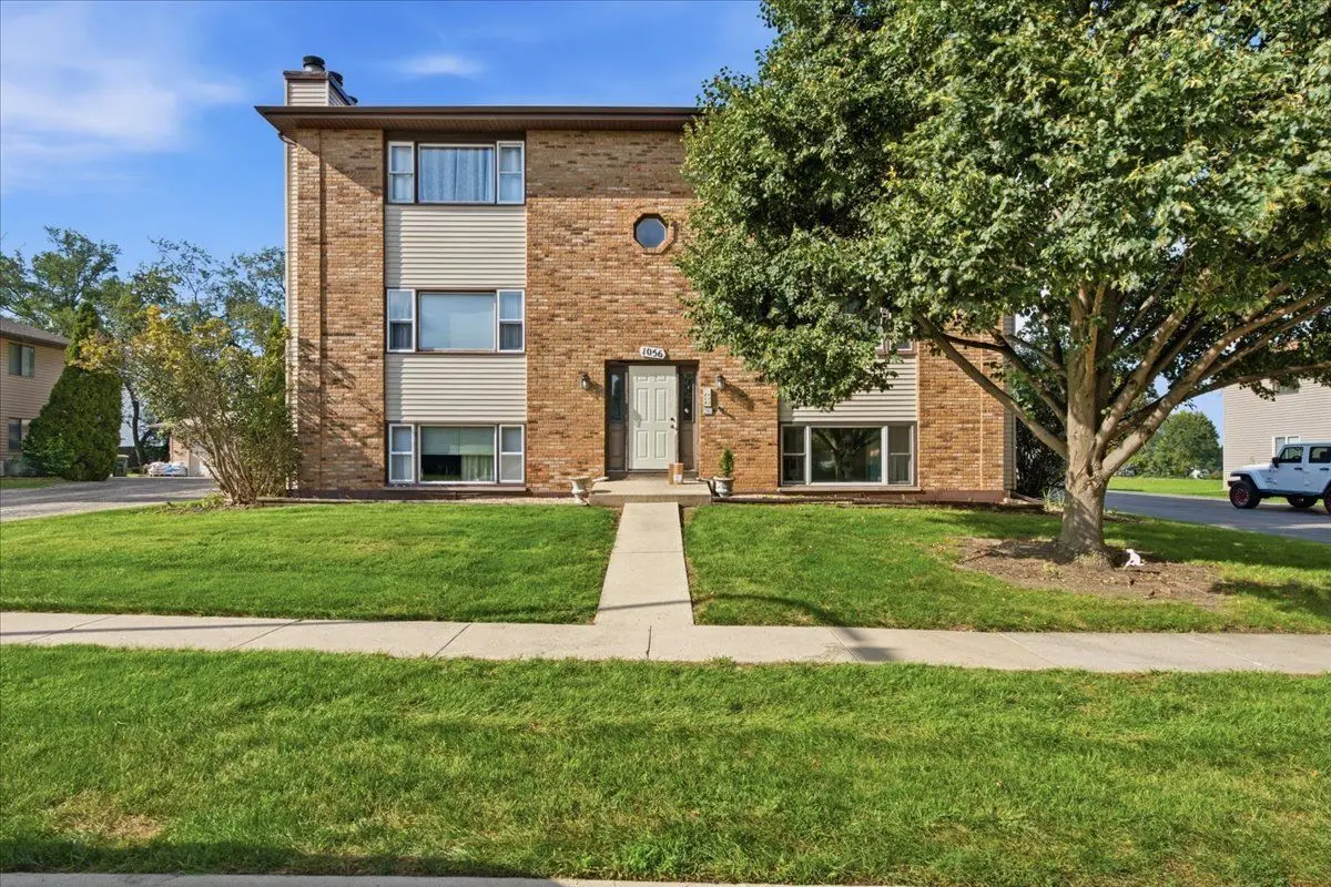 1056 MANCHESTER Court