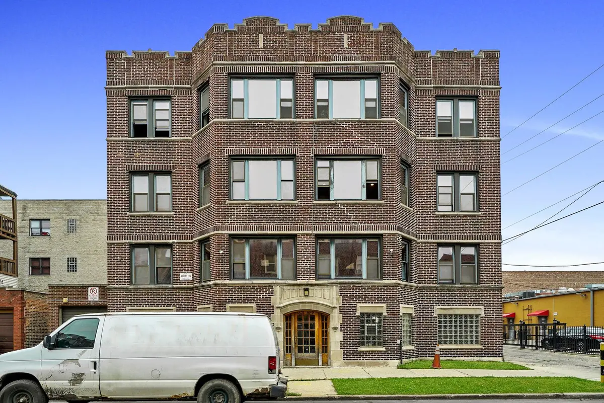 1619 E 70th Street