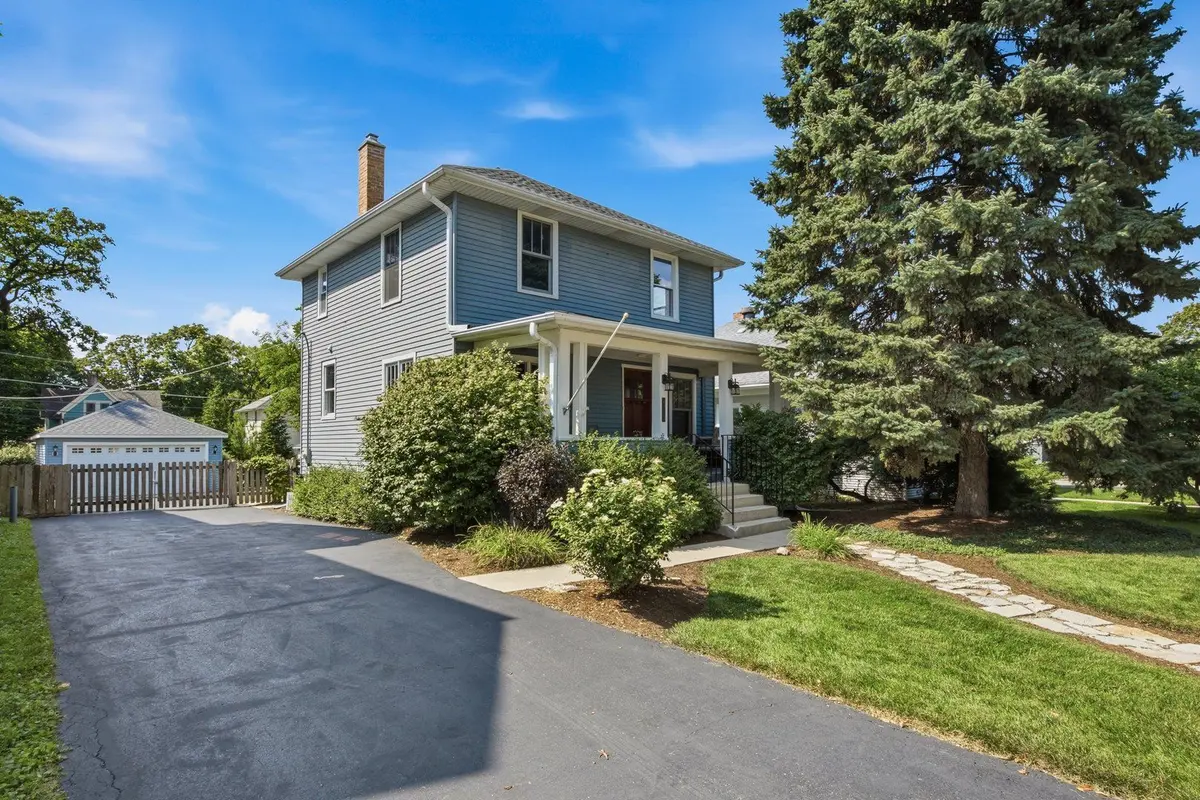 4712 Main Street