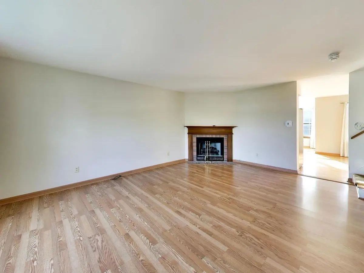1653 Delaware Court