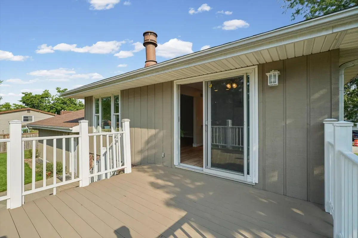 1609 Erin Drive