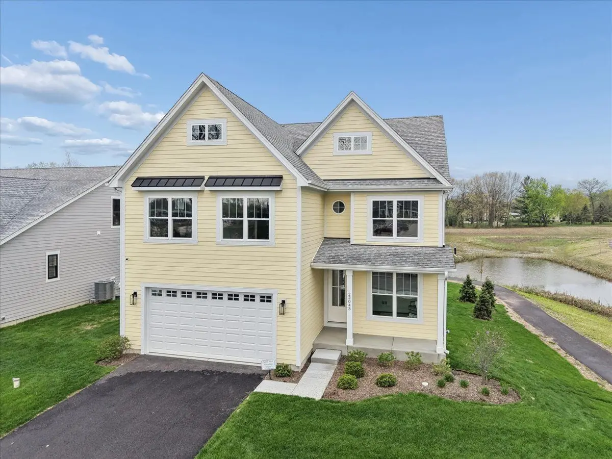 22043 W Casa Bella View